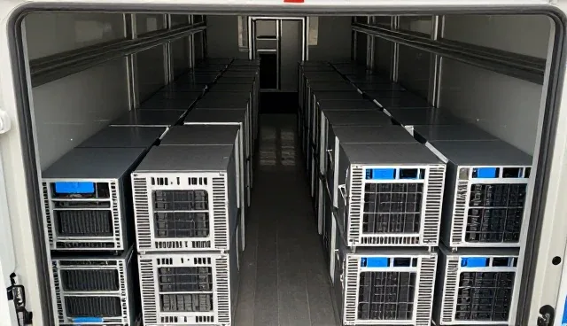 网站维护选型中的关键考量因素分析